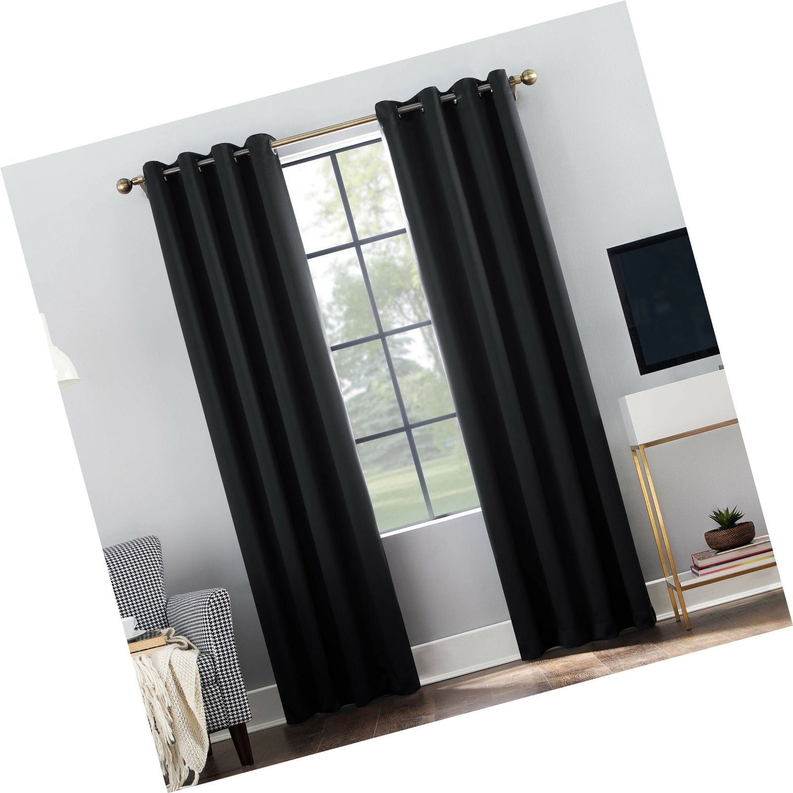 Sun Zero Oslo Theater Grade Extreme 100% Blackout Grommet Curtain Panel