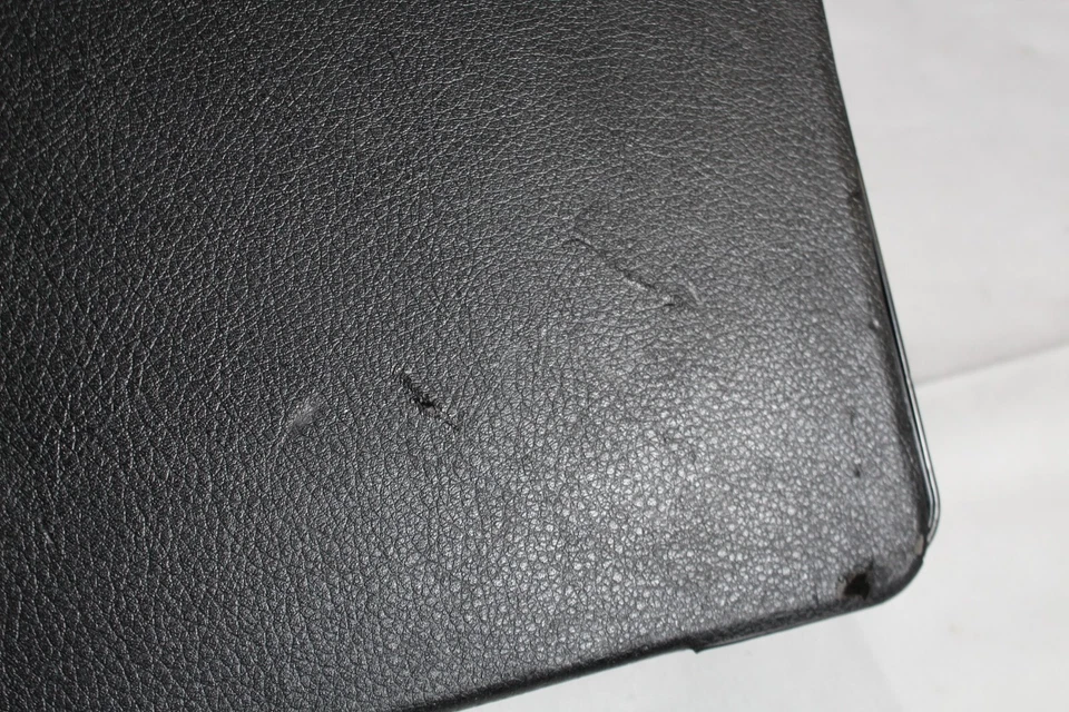 Pyle PLHRDVD90KT 9.4" Vehicle Headrest Multimedia Disc Player Kit w/Screen Cover - Image 3 of 4