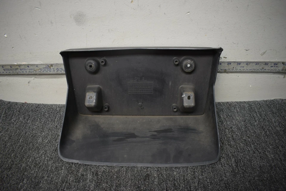 2015-2016 CHEVROLET SILVERADO 2500 3500 FRONT LICENSE PLATE BRACKET FACTORY OEM - Image 4 of 4