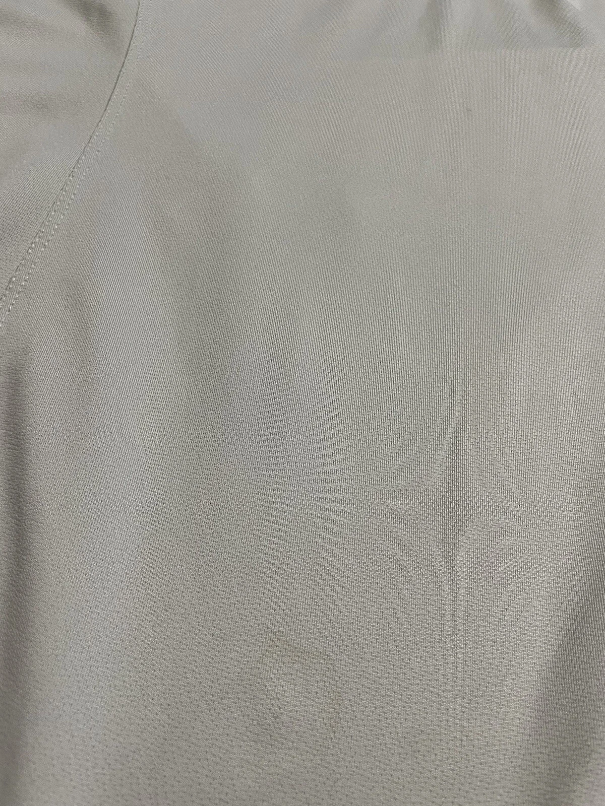 arcteryx light off white 1/4 zip rho style base-layer