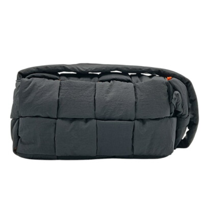 BOTTEGA VENETA Padded Tech Cassette Maxi Intrecciato Nylon