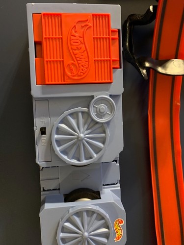 Hot Wheels Power Booster Car Launcher - Extras - Picture 4 of 12