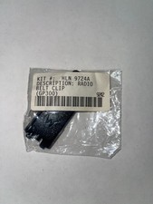 Motorola HLN9724A Belt Clip   OEM Radio Clip   New Sealed Bag