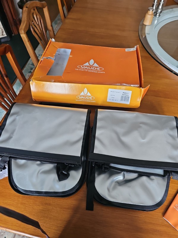 New Vaude 2 Bike Bags Silver/Black