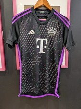 Adidas FC Bayern Munich 2023/2024 Away Shirt Size S Slim Fit