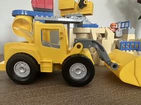 LEGO Duplo Construction Site 4988- Incomplete (missing 2 Pieces)