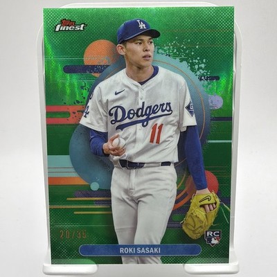 Roki Sasaki 2025 Topps Finest Uncommon Green Refractor 20/35 RC