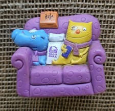 1995 Taco Bell Nacho And Dog Purple Couch Pull Back Toy 2.25"