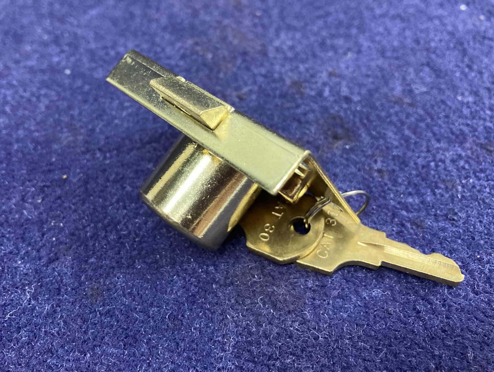 Mills Slot Machine Parts Reproduction LOCK Back Door & lock plate W