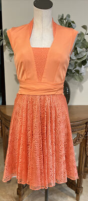 open lace back dress J Marie - Pia Lace Dress