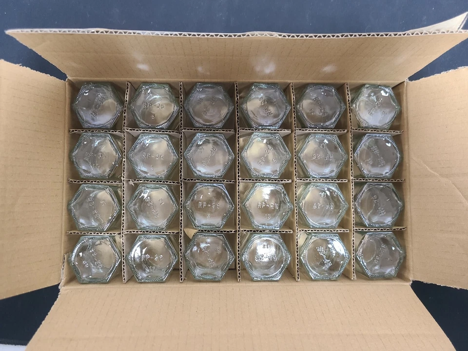 New 1.5 oz Hexagon Sample Jars 43-2010 G02-02W~CASE24 (24 Count) - Image 2 of 4