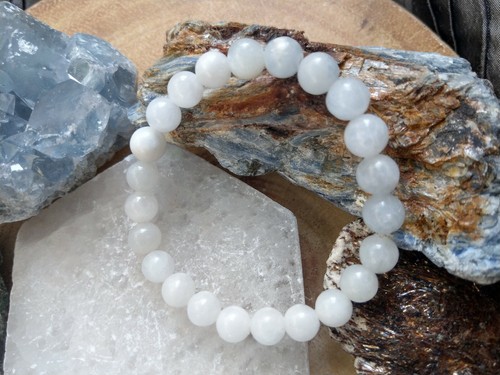 White Calcite Bracelet Crystal Healing Gift For Her Crown Chakra - Picture 2 of 7