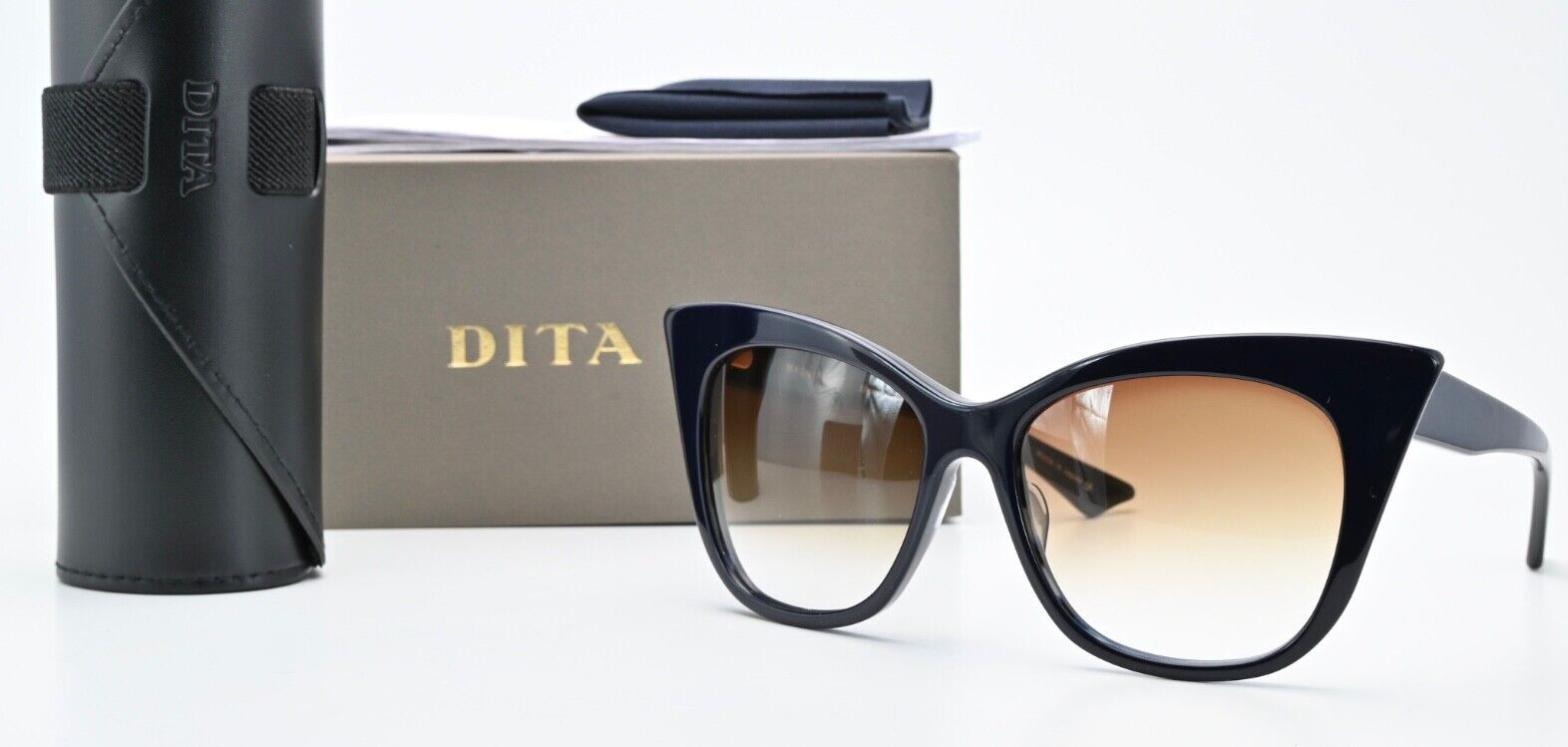 DITA Sonnenbrille Magnifique 22015 F NVY 56 Кошачий глаз Glanz Dunkelblau Luxus M