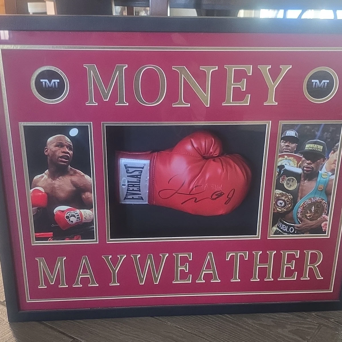 Floyd Mayweather signed boxing glove inc C.O.A TMT - The Memorabilia Team