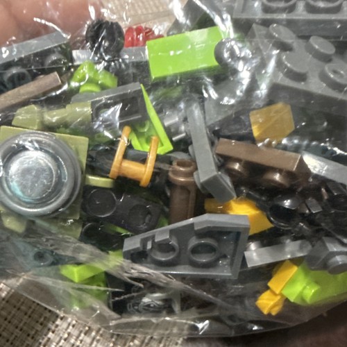 KRE-O Transformers LOCKDOWN AIR RAID Set A6956 Dino Force - No instructions - Picture 8 of 8