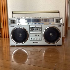 Victor JVC RC-M70 Vintage Boombox AM FM Cassette Radio Maintained Tested Japan
