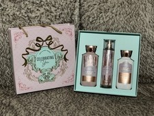 Bath & Body Works Celebrating You Gift Set With Champagne Toast