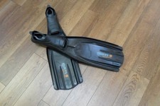 VTG. Mares Avanti Quattro Power Scuba fins 29.5" L- Size 11-12