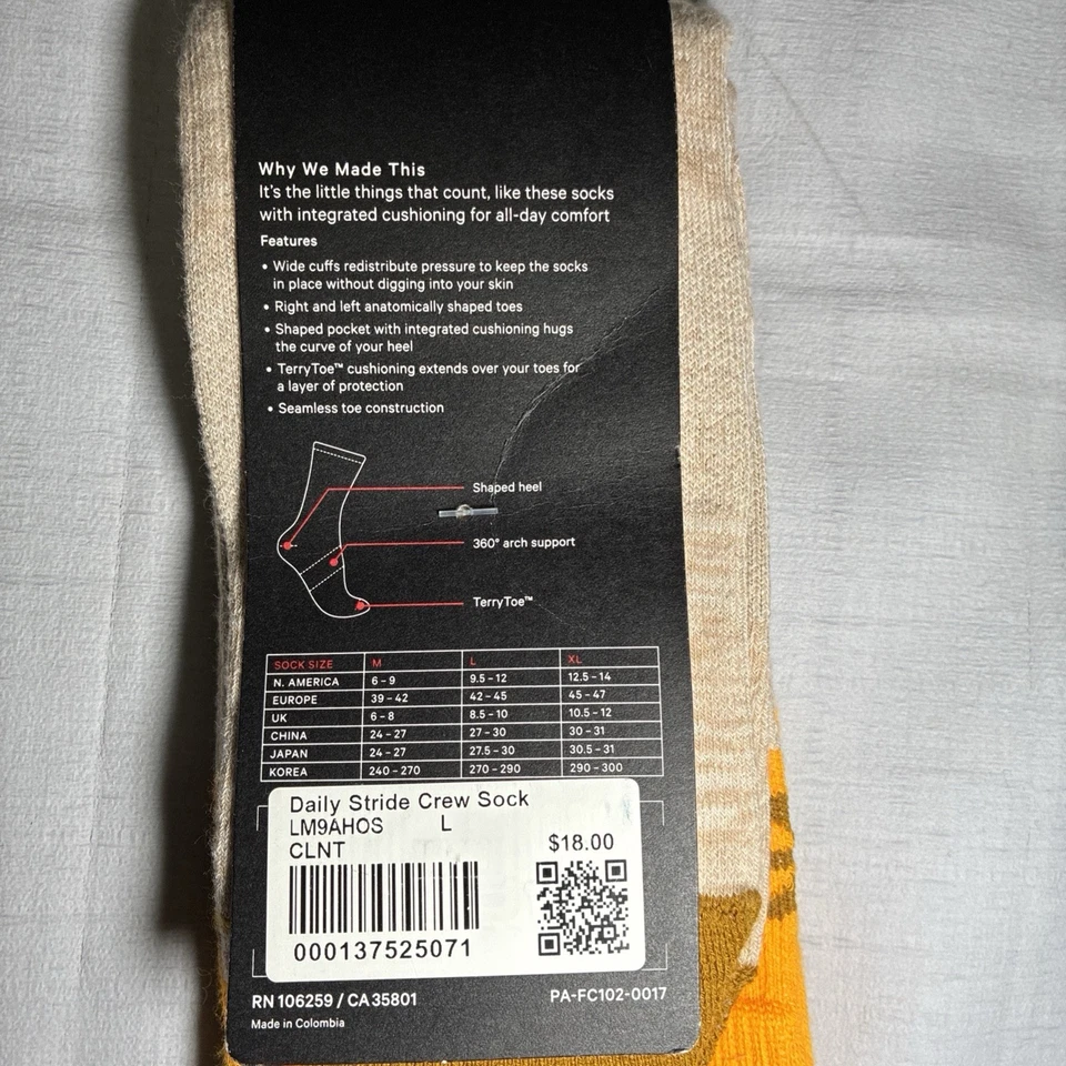 lululemon daily stride socks Terry Toe Size Large - Image 4 of 4