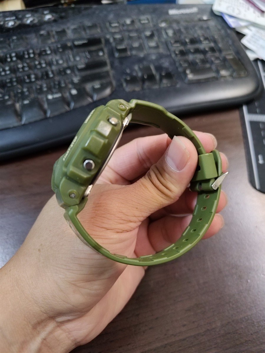 Casio G-Shock DW-6600 army livery ,belonging to American Sniper