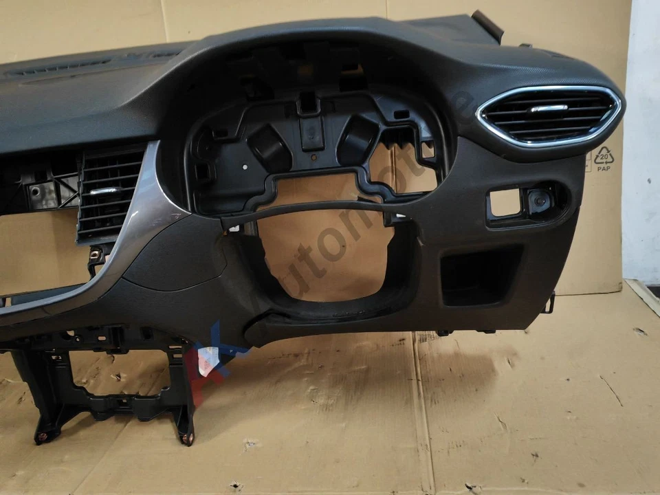 Vauxhall Crossland X 17-20 Dash Dashboard with Passenger Airbag - Image 4 of 4