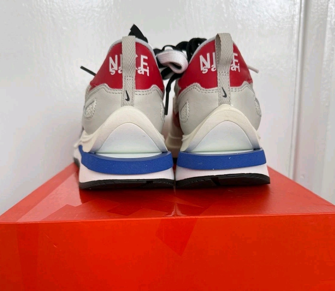 SACAI X NIKE Nike x Sacai Vaporwaffle Sport Sail UK8.5