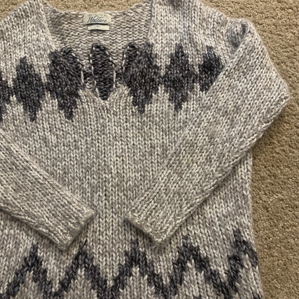 Wallace Chunky V Neck Wool Blend Mohair Pullover Sweater Gray Beige Size S - Image 3 of 4