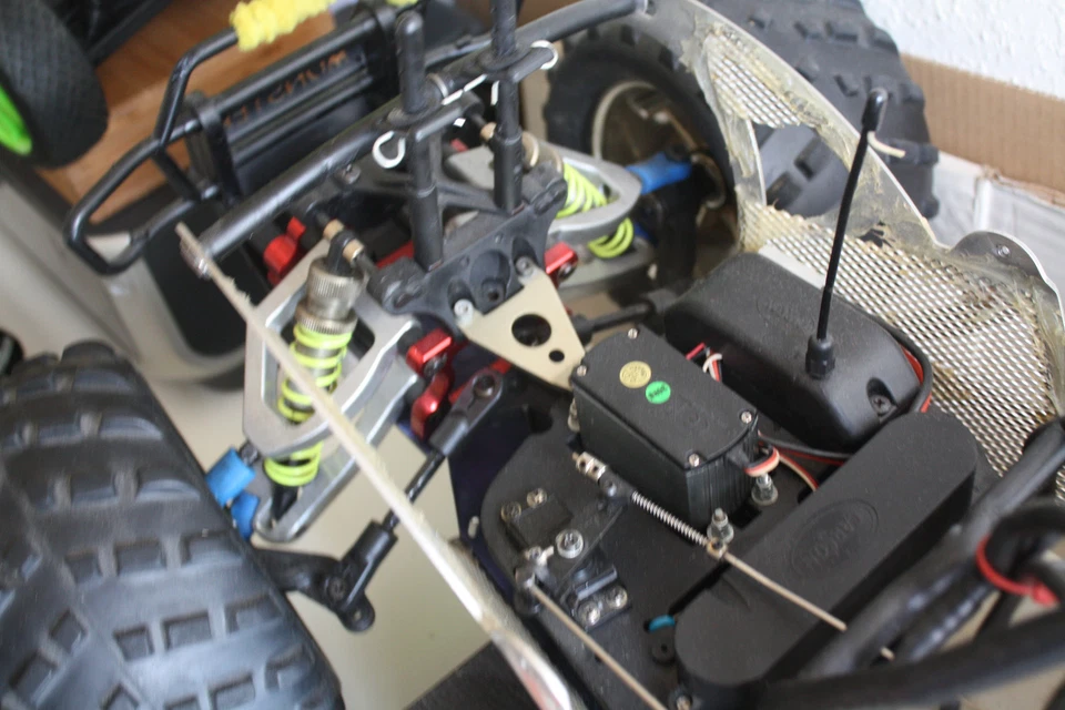 MONSTER TRUCK 1:5 30 ccm BEETLE Alu - Bild 2 von 4