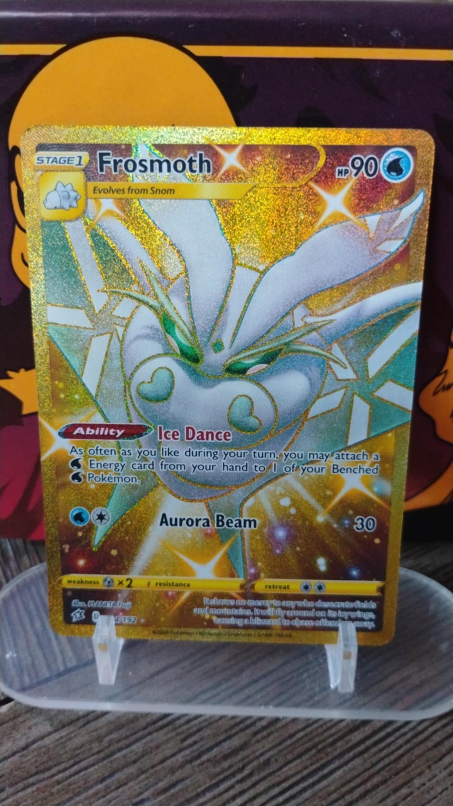 FROSMOTH Rebel Clash Set POKEMON Full-Art Gold Holo 2020 Trading Card 204/192