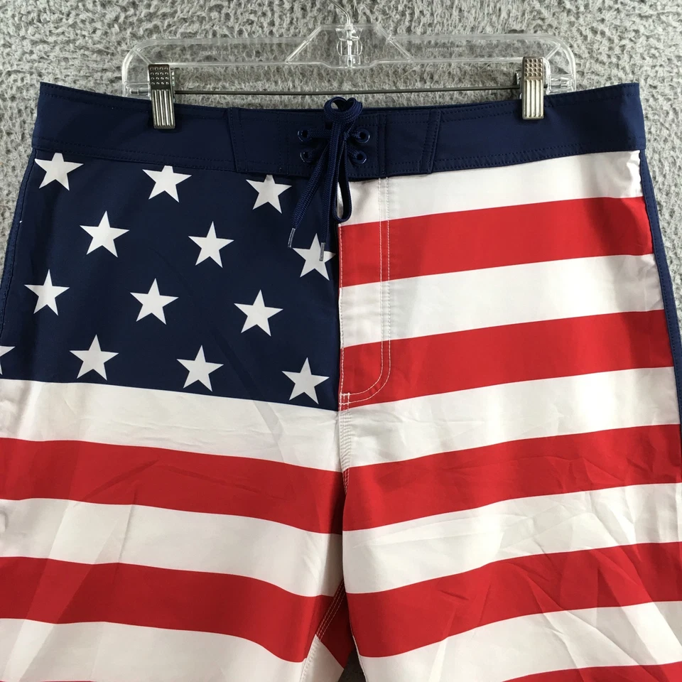Boardshorts Old Navy California para hombre 36 bolsillos con cordón multicolor tiro alto Foto 2 de 4