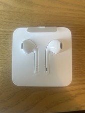 GENUINE Official Apple EarPods In Ear Headphones with Lightning Connector