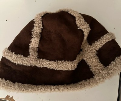 KARL DONOGHUE Brown Sheepskin Beanie Asks Fifth Avenue Small English Made
