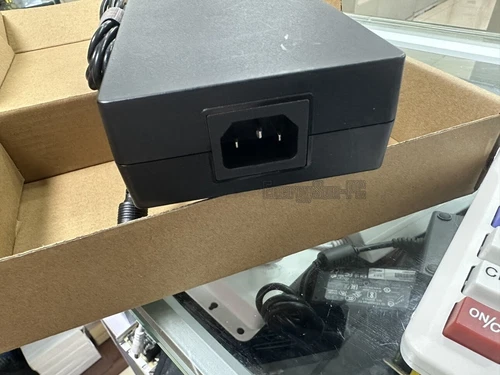 kompatibel Huntkey HKA30048063-7D 48V 6,25A 300W AC Adapter Netzteil Ladegerät - Bild 2 von 2