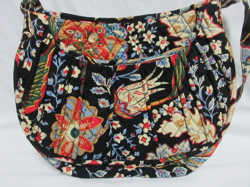 VTG Vera Bradley Versailles Saddle=Up Quilted Crossbody Purse Black Floral RETIR - Picture 5 of 7