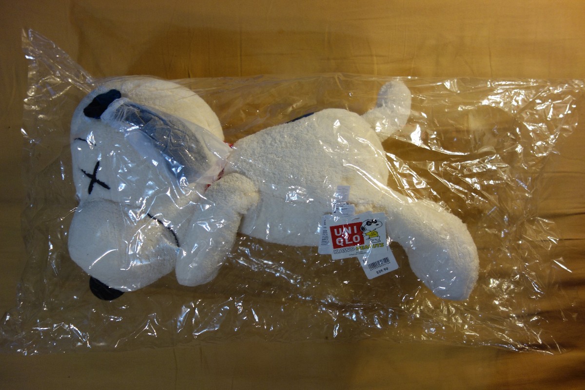 キャラクターグッズ UNIQLO - KAWS x Uniqlo x Peanuts Snoopy Plush $_12.JPG?set_id=880000500F