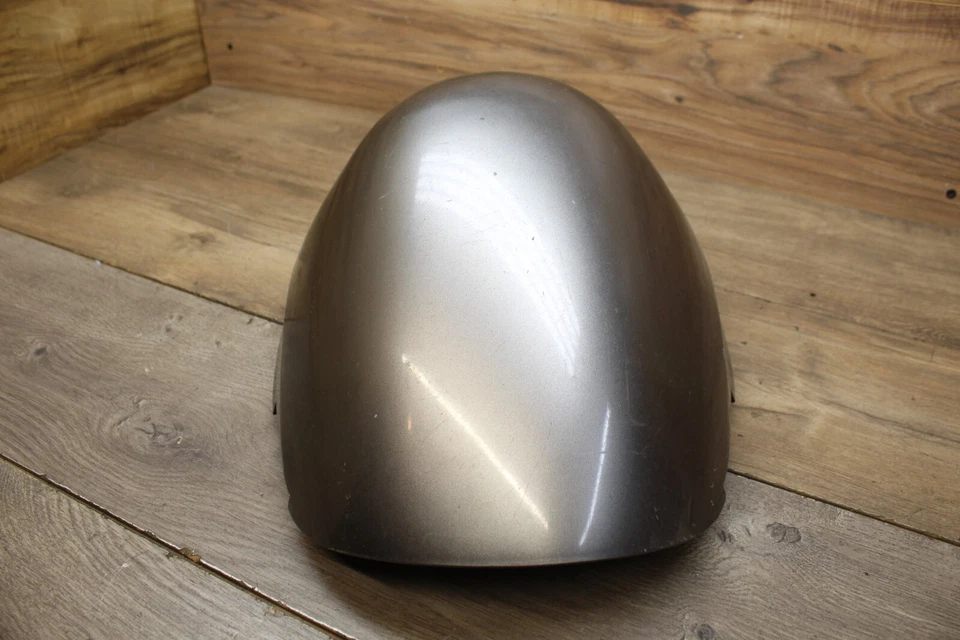 01-07 2006 06 Suzuki Hayabusa GSX1300R gris solo capó asiento Foto 2 de 4