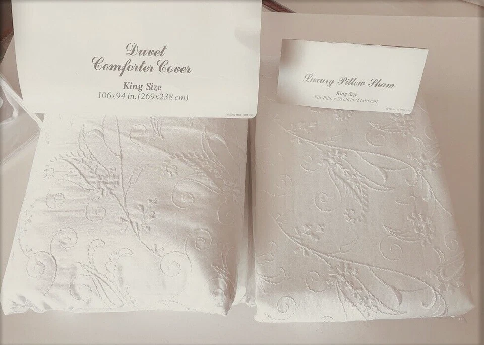 CHARISMA BY FIELDCREST * MADE IN USA *FULLY EMBROIDERED KING DUVET COVER SET - Image 3 of 4