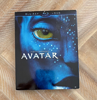 James Cameron's Avatar Blu-ray+DVD 2-Disc Set PG-13 in Blu-ray Case