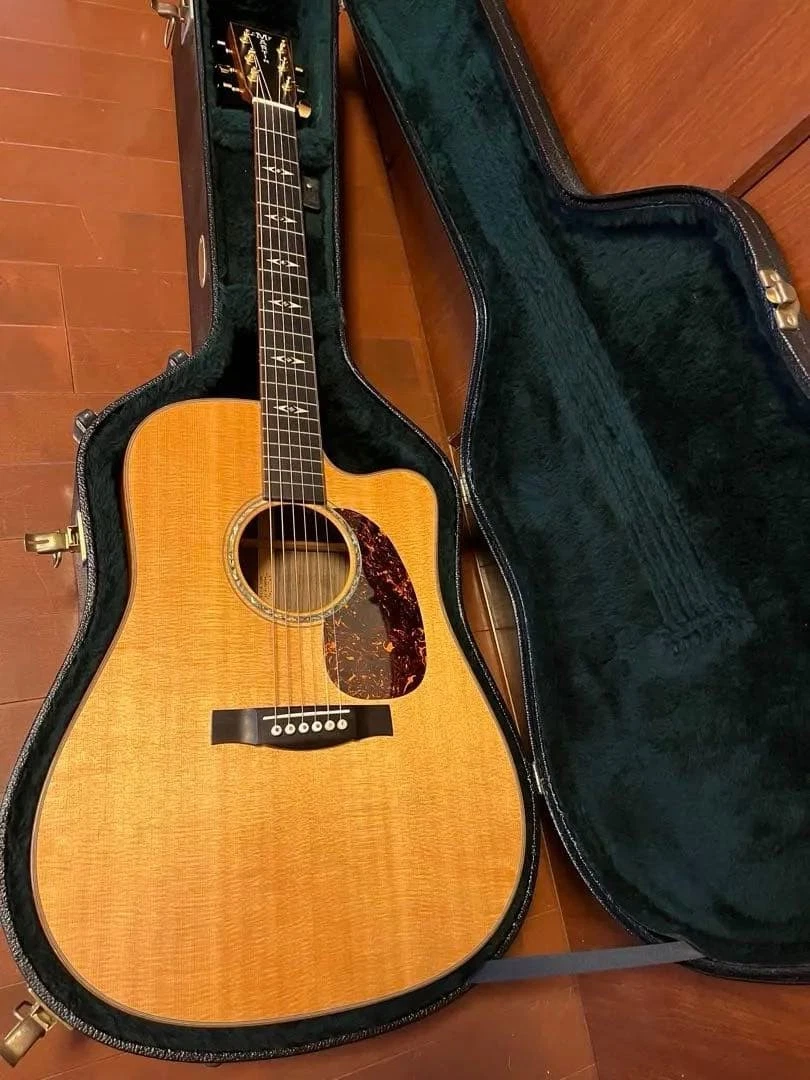 Martin DCPA-1 Akustik E-Gitarre Dreadnought Cutaway mit Hartschalenkoffer Her...