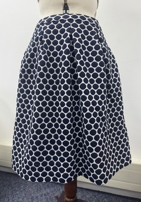 Boden Damen Jersey Jacquard Rock weiß mit marine gepunktet UK 12L Last one REDUZIERT