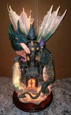 Vtg Dragon Guarding its Castle Statuette Chambord Collection Works Great *Read*