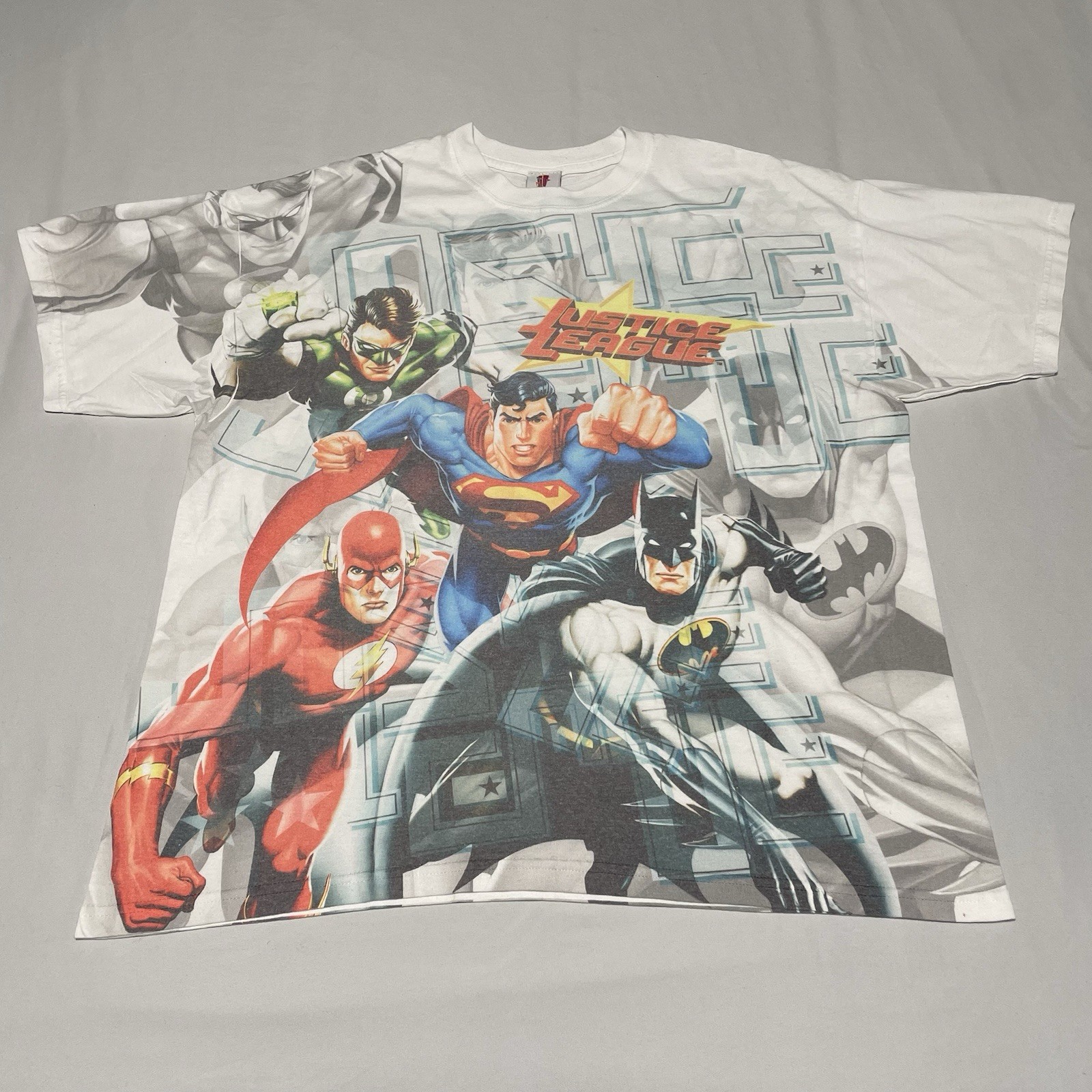 VTG Six Flags DC Comics Justice League Graphic Tee XL Retro Theme Park Shirt