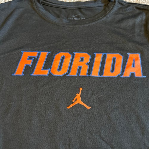 Florida Gators Jordan Youth Long Sleeve Dri-Fit Tee Size Large - Picture 2 of 3