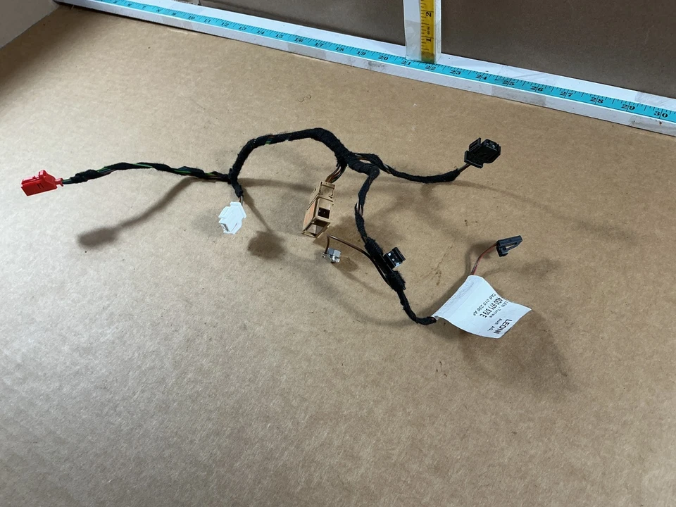 2012-2014 奥迪 A7 Quattro 仪表板手套盒线束 4G0971679E 原始设备制造商 — 第 2/4 张图片