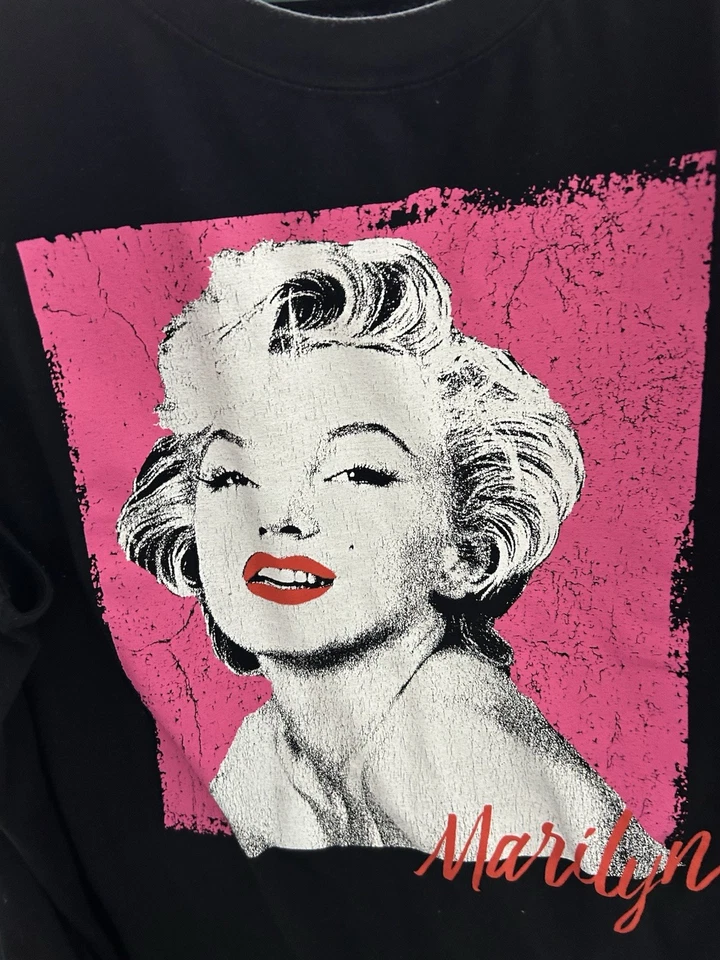 NUEVA Camiseta sin mangas Torrid 3 3X Colección Marilyn Monroe Negra Foto 2 de 4