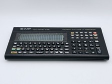 Sharp PC-E220 Rechner Basic-Computer Vintage Taschencomputer schöner Zustand