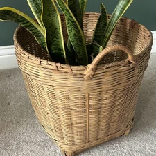 Antique Woven Basket Made In The People's Republic of China 13.75”