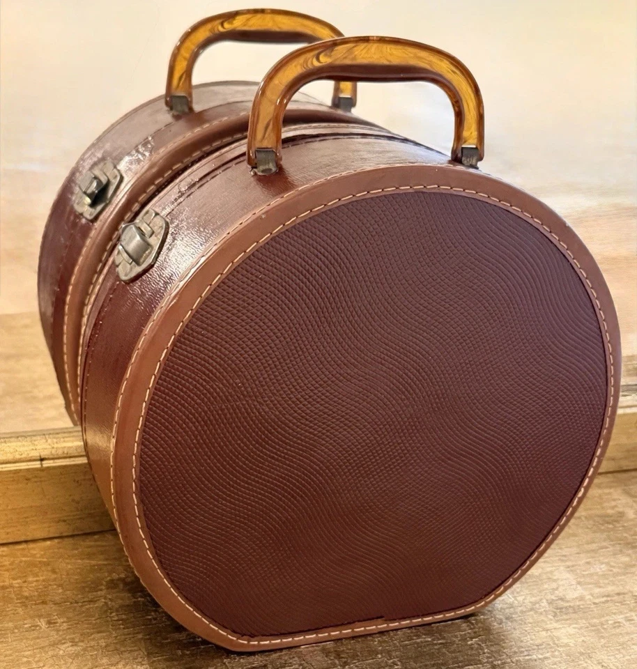 De Colección Imitación Cuero Redondo Viaje en el Tiempo Sombrero Caja Steampunk Victoriano Gótico Foto 2 de 3