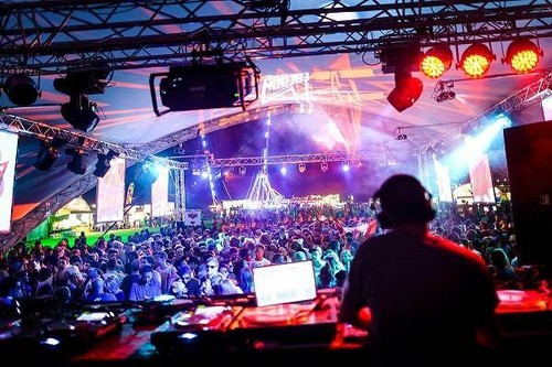 Pete Tong Complete Yearly Essential Mixes DJ-Sets Compilation (2014) - Picture 6 of 9