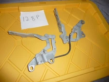 2007 2008 2009 2010 2011 BMW 335i Front Left right Side Hood Hinge OEM 33726 